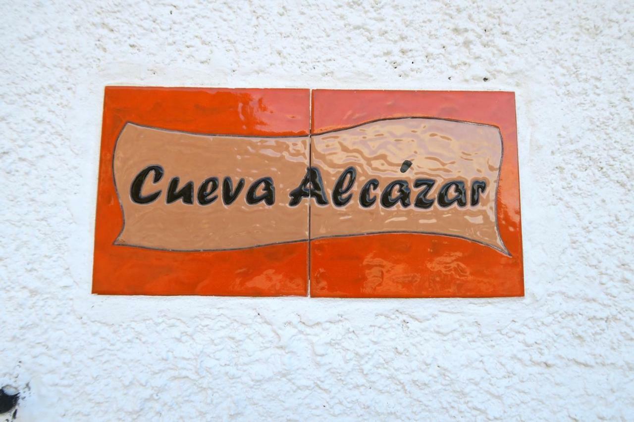 Cueva Alcazar Villa Gorafe Buitenkant foto