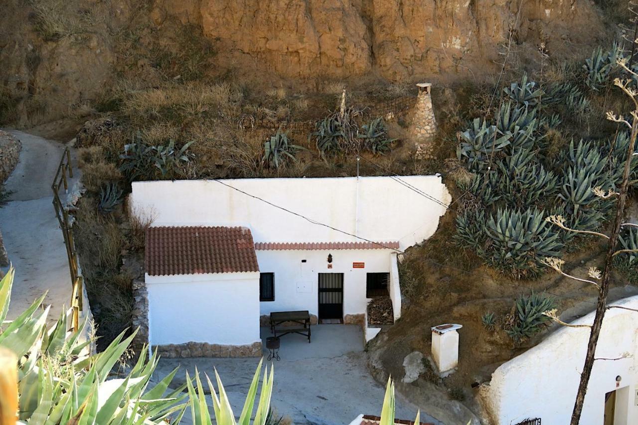 Cueva Alcazar Villa Gorafe Buitenkant foto
